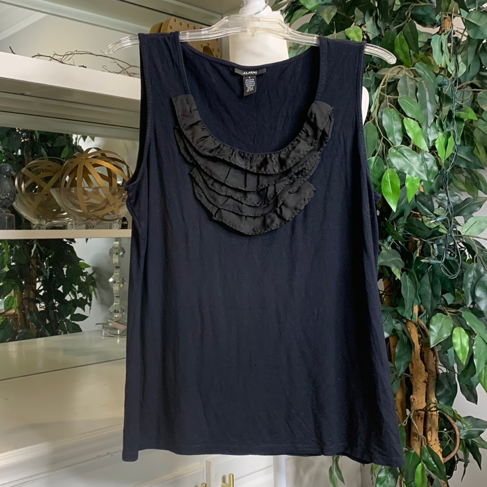 GUC Alfani Ruffle Tank Top, L
